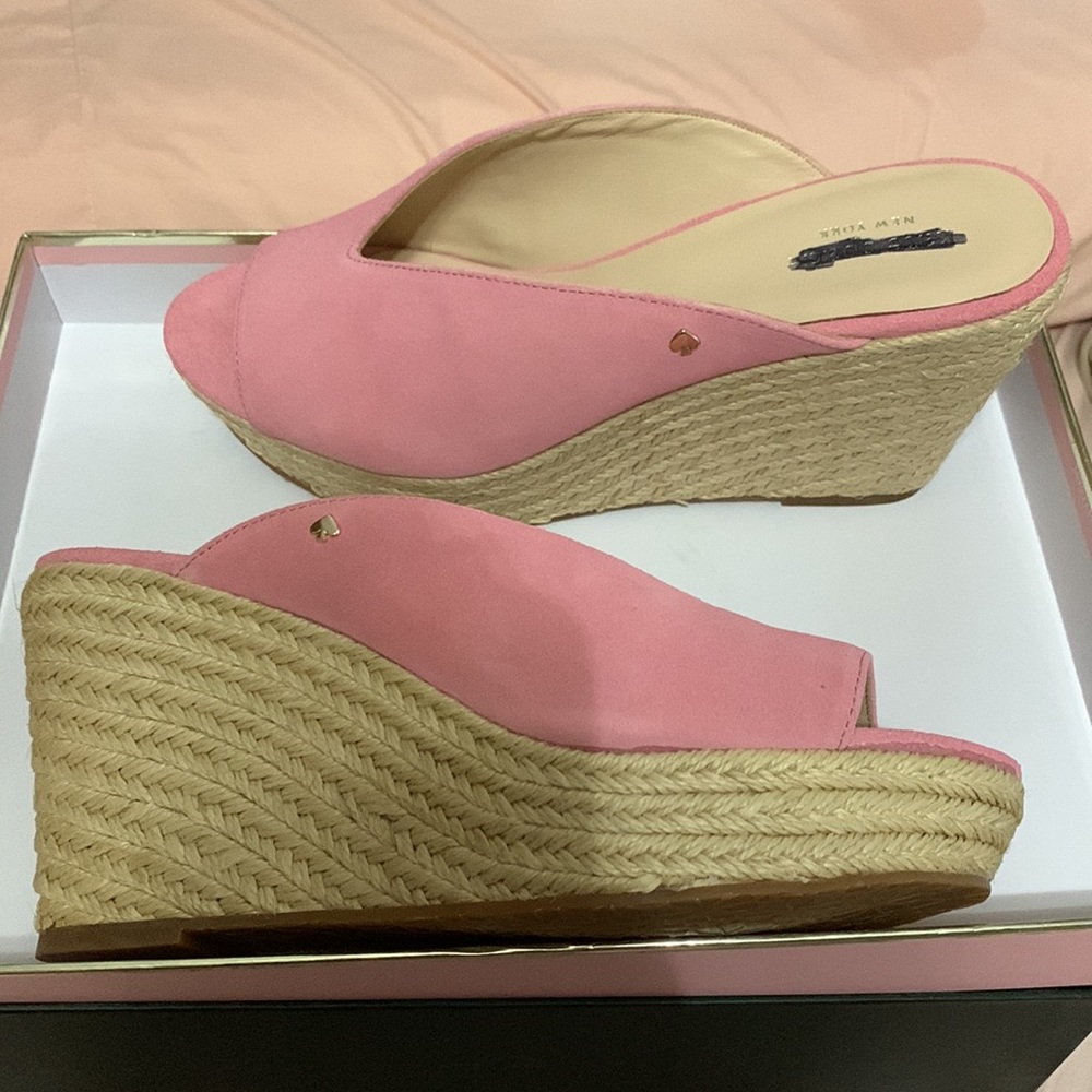 Kate Spade pink wedges